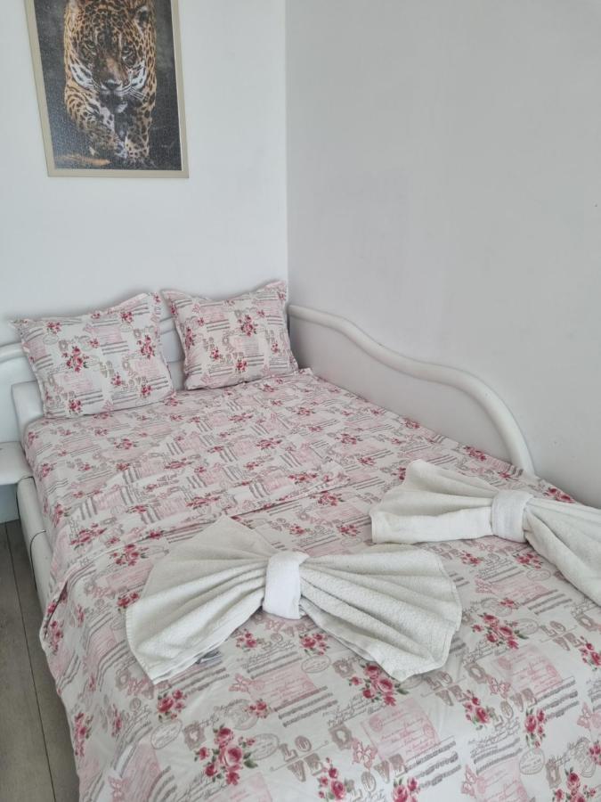 Villa Sunny Day سينتس قسطنطين وهيلينا المظهر الخارجي الصورة