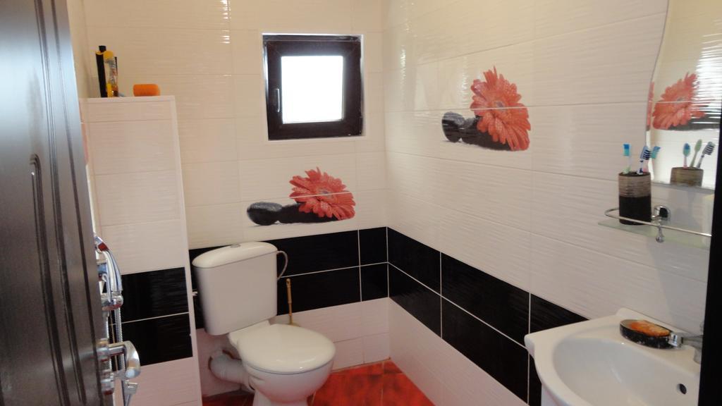 Villa Sunny Day سينتس قسطنطين وهيلينا المظهر الخارجي الصورة