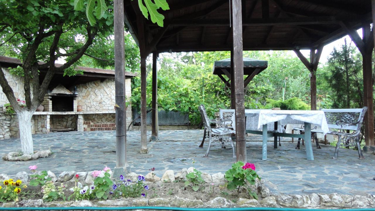 Villa Sunny Day سينتس قسطنطين وهيلينا المظهر الخارجي الصورة